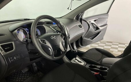 Hyundai Elantra V, 2011 год, 920 000 рублей, 12 фотография