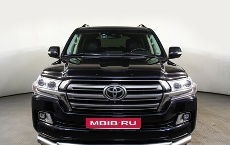 Toyota Land Cruiser 200, 2015 год, 5 155 000 рублей, 2 фотография