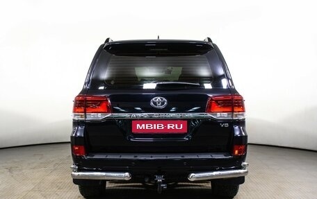 Toyota Land Cruiser 200, 2015 год, 5 155 000 рублей, 6 фотография
