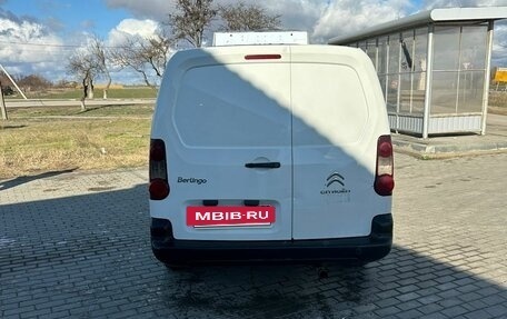 Citroen Berlingo II рестайлинг, 2015 год, 950 000 рублей, 25 фотография