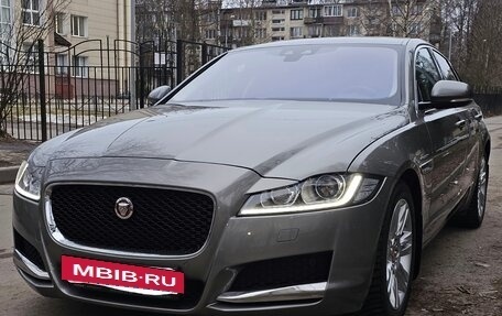 Jaguar XF II, 2016 год, 2 450 000 рублей, 4 фотография