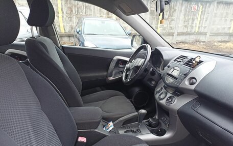 Toyota RAV4, 2006 год, 1 300 000 рублей, 7 фотография