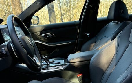 BMW 3 серия, 2019 год, 3 580 000 рублей, 10 фотография