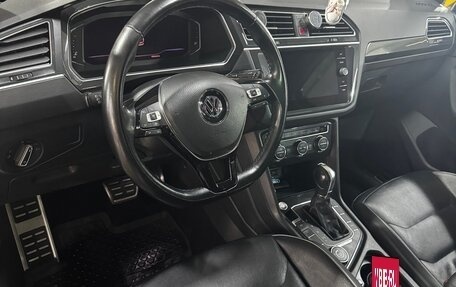 Volkswagen Tiguan II, 2019 год, 3 300 000 рублей, 5 фотография