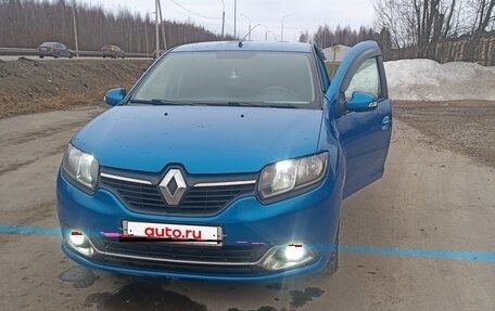 Renault Logan II, 2018 год, 810 000 рублей, 6 фотография