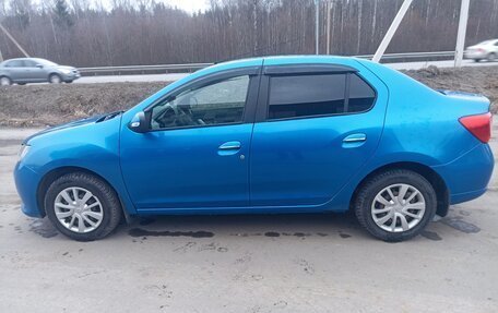 Renault Logan II, 2018 год, 810 000 рублей, 21 фотография