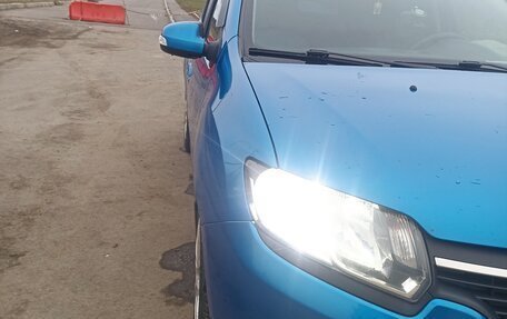 Renault Logan II, 2018 год, 810 000 рублей, 22 фотография