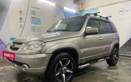 Chevrolet Niva I рестайлинг, 2014 год, 550 000 рублей, 2 фотография