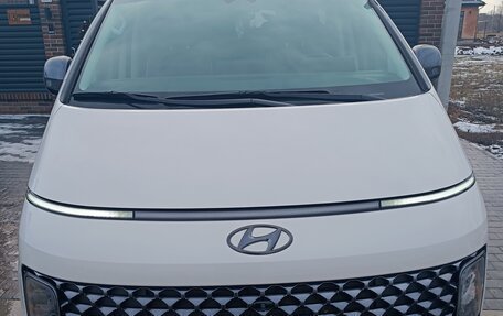 Hyundai Staria, 2021 год, 5 300 000 рублей, 3 фотография