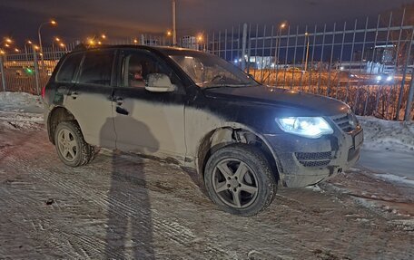 Volkswagen Touareg III, 2005 год, 1 170 000 рублей, 2 фотография