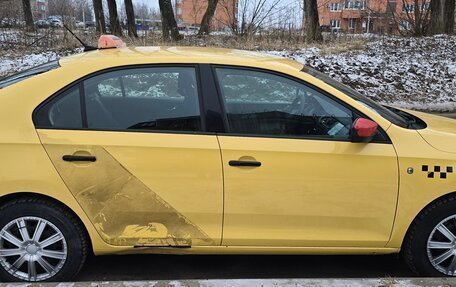 Skoda Rapid I, 2017 год, 700 000 рублей, 10 фотография