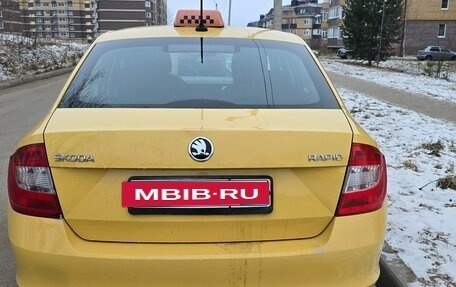 Skoda Rapid I, 2017 год, 700 000 рублей, 8 фотография