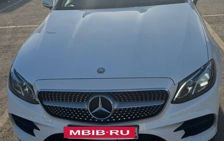 Mercedes-Benz E-Класс, 2017 год, 4 150 000 рублей, 2 фотография