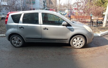 Nissan Note II рестайлинг, 2006 год, 700 000 рублей, 6 фотография
