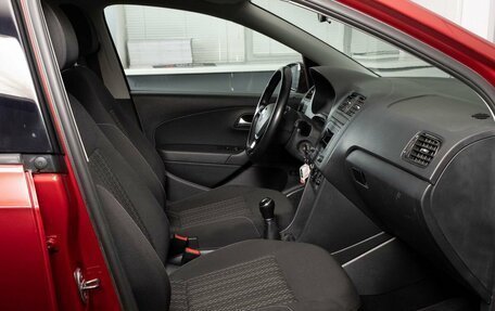 Volkswagen Polo VI (EU Market), 2016 год, 1 050 000 рублей, 10 фотография