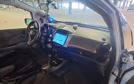 Honda Fit III, 2009 год, 950 000 рублей, 13 фотография