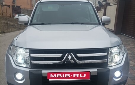 Mitsubishi Pajero IV, 2008 год, 1 470 000 рублей, 8 фотография