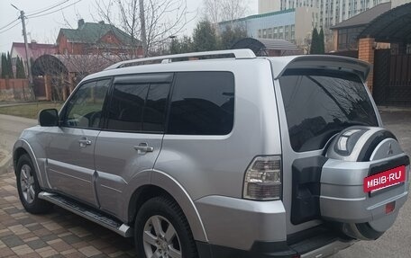 Mitsubishi Pajero IV, 2008 год, 1 470 000 рублей, 7 фотография