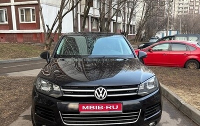 Volkswagen Touareg III, 2011 год, 2 050 000 рублей, 1 фотография