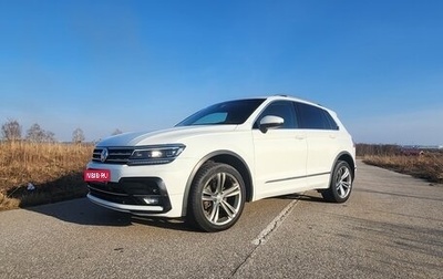 Volkswagen Tiguan II, 2019 год, 2 890 000 рублей, 1 фотография