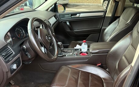 Volkswagen Touareg III, 2011 год, 2 050 000 рублей, 5 фотография