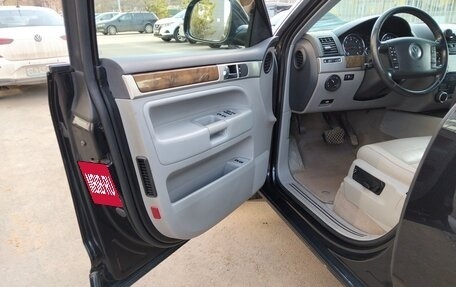 Volkswagen Touareg III, 2008 год, 1 427 000 рублей, 14 фотография