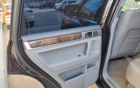 Volkswagen Touareg III, 2008 год, 1 427 000 рублей, 20 фотография