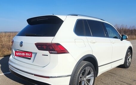 Volkswagen Tiguan II, 2019 год, 2 890 000 рублей, 14 фотография