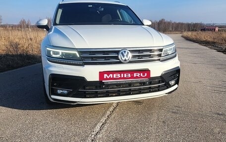 Volkswagen Tiguan II, 2019 год, 2 890 000 рублей, 20 фотография