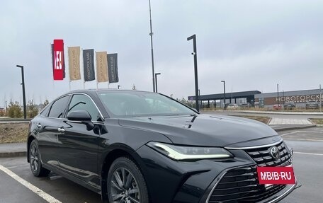 Toyota Avalon, 2023 год, 3 650 000 рублей, 5 фотография