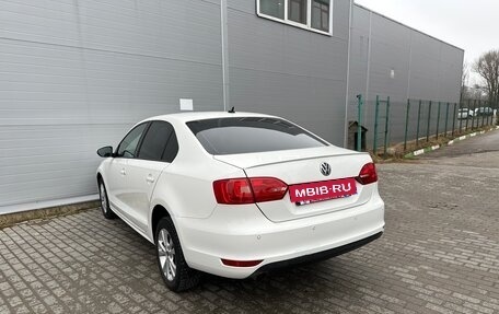 Volkswagen Jetta VI, 2012 год, 895 000 рублей, 6 фотография