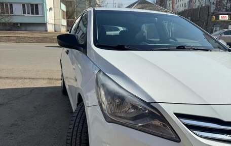 Hyundai Solaris II рестайлинг, 2015 год, 980 000 рублей, 15 фотография