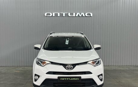 Toyota RAV4, 2017 год, 2 397 000 рублей, 2 фотография