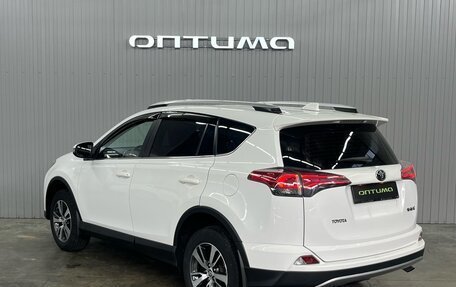 Toyota RAV4, 2017 год, 2 397 000 рублей, 8 фотография