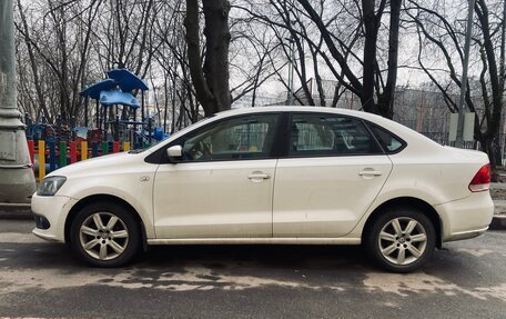 Volkswagen Polo VI (EU Market), 2014 год, 930 000 рублей, 2 фотография