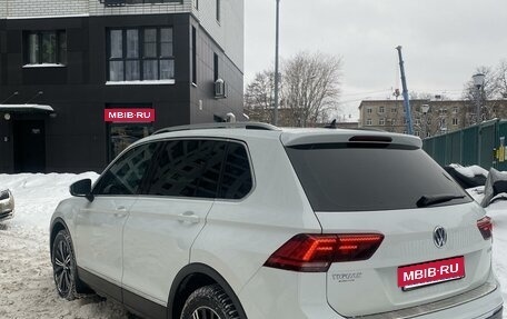 Volkswagen Tiguan II, 2017 год, 2 500 000 рублей, 2 фотография