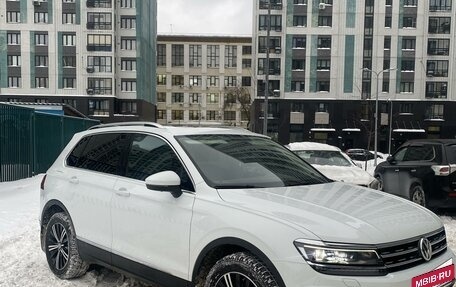 Volkswagen Tiguan II, 2017 год, 2 500 000 рублей, 9 фотография