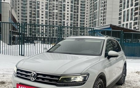Volkswagen Tiguan II, 2017 год, 2 500 000 рублей, 5 фотография