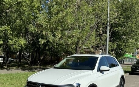 Volkswagen Tiguan II, 2017 год, 2 500 000 рублей, 17 фотография