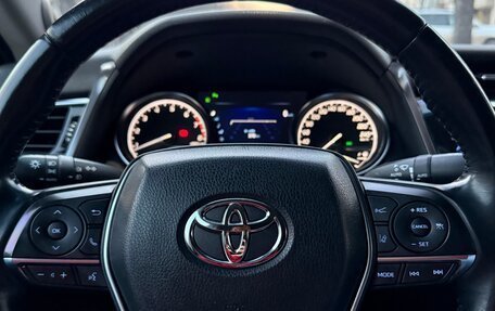 Toyota Camry, 2019 год, 3 100 000 рублей, 8 фотография