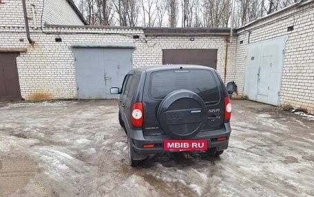Chevrolet Niva I рестайлинг, 2018 год, 715 000 рублей, 4 фотография