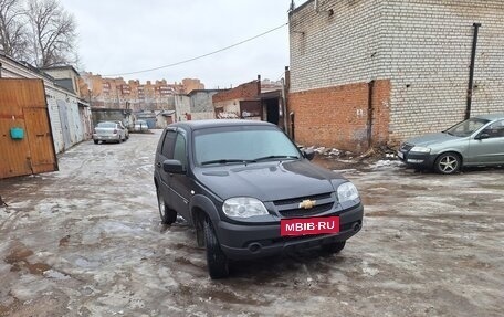 Chevrolet Niva I рестайлинг, 2018 год, 715 000 рублей, 6 фотография