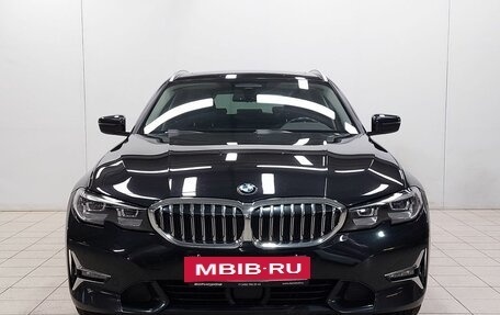 BMW 3 серия, 2020 год, 3 247 000 рублей, 2 фотография