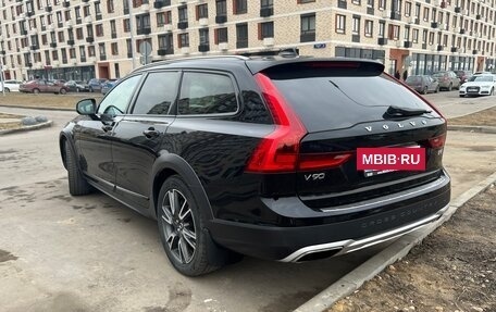 Volvo V90 Cross Country I рестайлинг, 2017 год, 2 700 000 рублей, 5 фотография