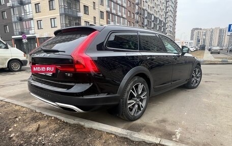 Volvo V90 Cross Country I рестайлинг, 2017 год, 2 700 000 рублей, 4 фотография