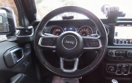 Jeep Wrangler, 2021 год, 4 300 000 рублей, 16 фотография