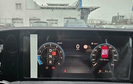 Volkswagen Tiguan, 2024 год, 6 750 000 рублей, 16 фотография