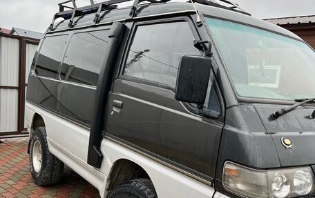 Mitsubishi Delica III, 1992 год, 650 000 рублей, 6 фотография