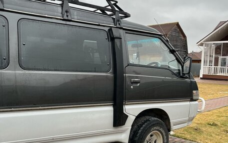 Mitsubishi Delica III, 1992 год, 650 000 рублей, 7 фотография