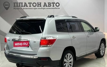 Toyota Highlander III, 2012 год, 2 193 000 рублей, 5 фотография